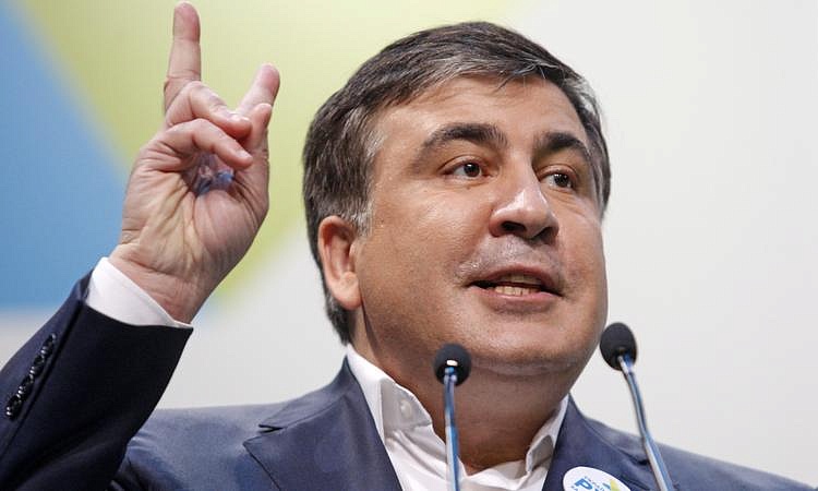 Киевские политики спохватились и гонят Саакашвили обратно в Грузию