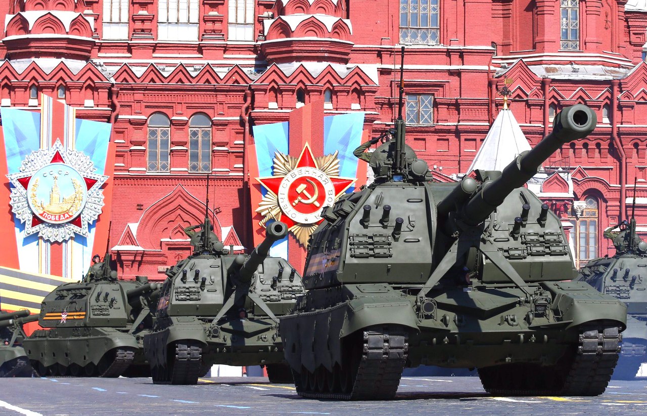Яркий пример «изоляции» РФ: В США едко прошлись по Параду Победы в Москве