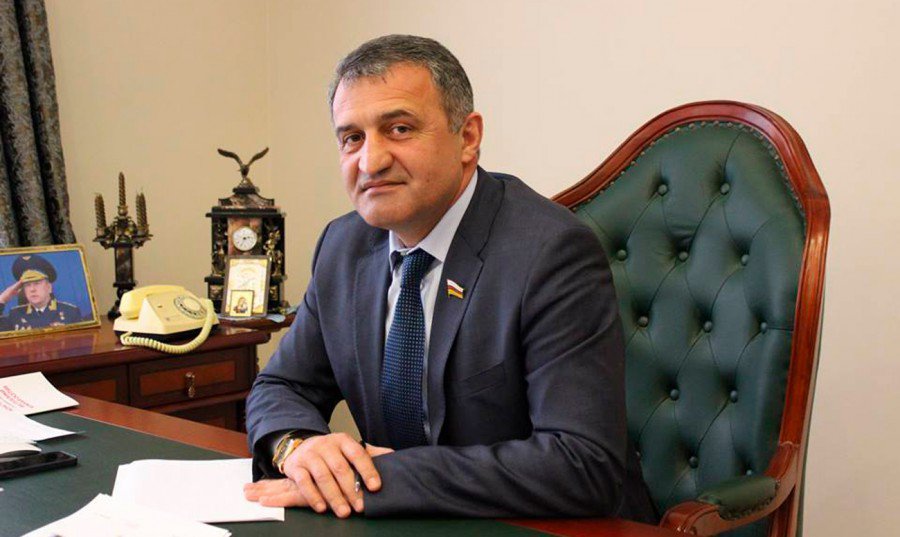 Бибилов: Южная Осетия откроет посольства в ДНР и ЛНР