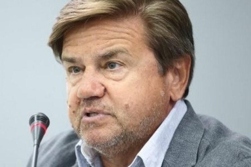 Оговорка по Фрейду: Карасев предложил «выпнуть» из Украины не того президент
