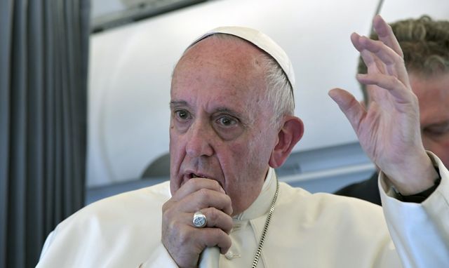 Папа Римский и национал-сатанисткое «раскулачивание» православной церкви