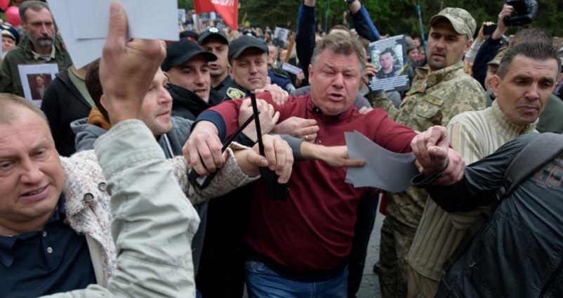 Окончательный развод с Россией: Куда бежать «ватнику»? Окончательный развод с Россией: Куда бежать «ватнику»?