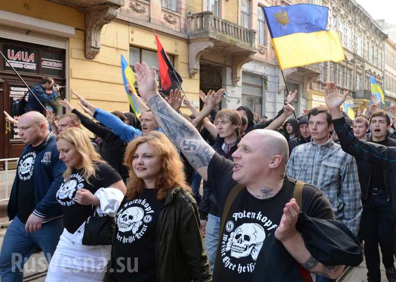 Le Monde: Украина под властью нацистов Le Monde: Украина под властью нацистов