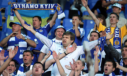 Почему украинский футбольный клуб боится ехать на матч в Мариуполь?