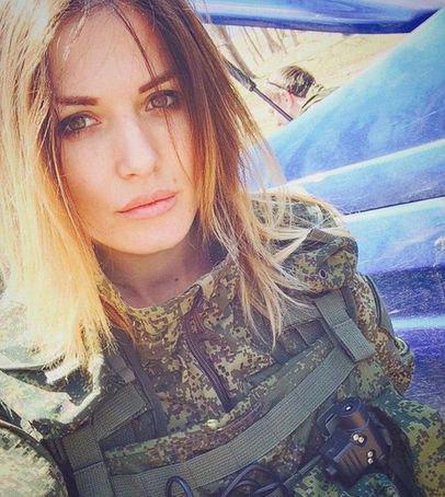 Жители Луганска ответили Киеву на запрет выезда с Украины Жители Луганска ответили Киеву на запрет выезда с Украины