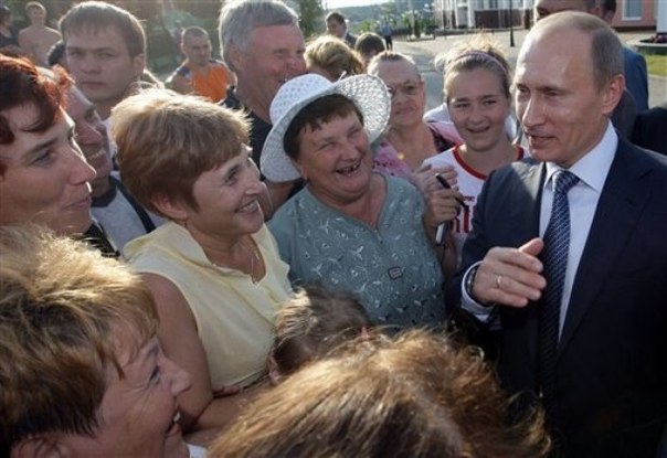 Неожиданный выход Путина к народу обернулся бурной реакцией