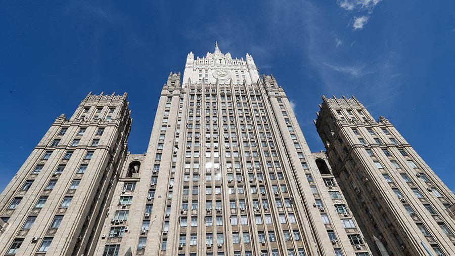 МИД РФ: Власти Украины строят железный занавес с Россией