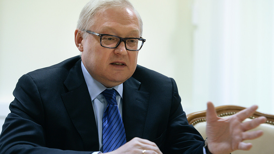 Рябков: Россия протягивает руку США Рябков: Россия протягивает руку США
