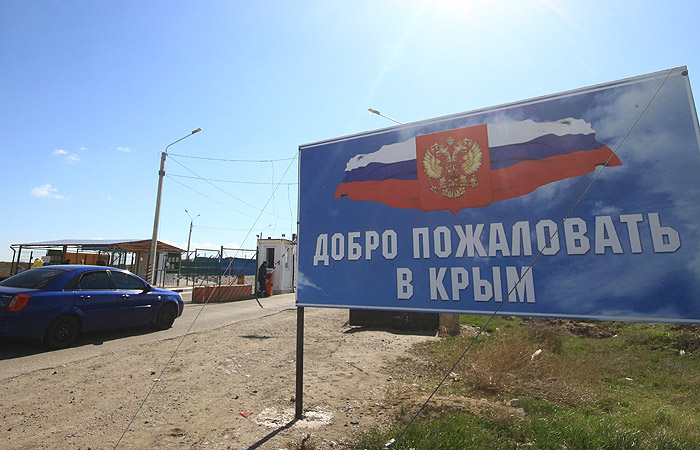 Впускать или не впускать? Крым разделился по вопросу туристов из Украины