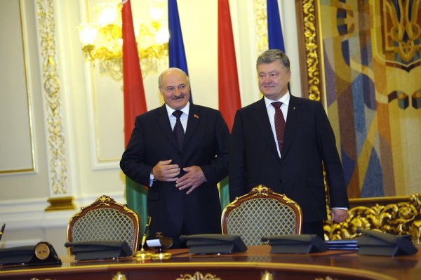 Порошенко станет европейским «могильщиком» Лукашенко