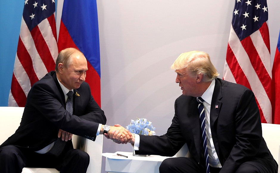 Reuters узнало о «тайной» встрече Путина и Трампа