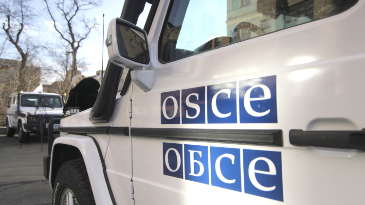 Наблюдателей ОБСЕ лишили приоритетного проезда через КПП и блокпосты ДНР
