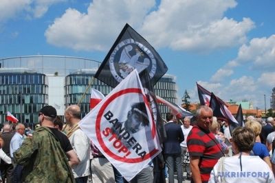 Братской дружбе конец: поляки обещают не дать жизни бандеровцам