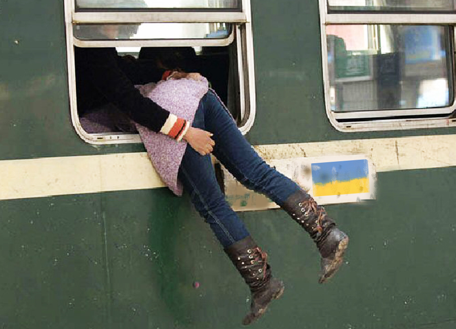 «Сепарский поезд»: две женщины одной фразой довели свидомых до истерики