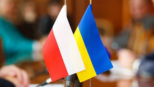 Конфликт обострился до предела: украинцев больше не хотят видеть в Польше