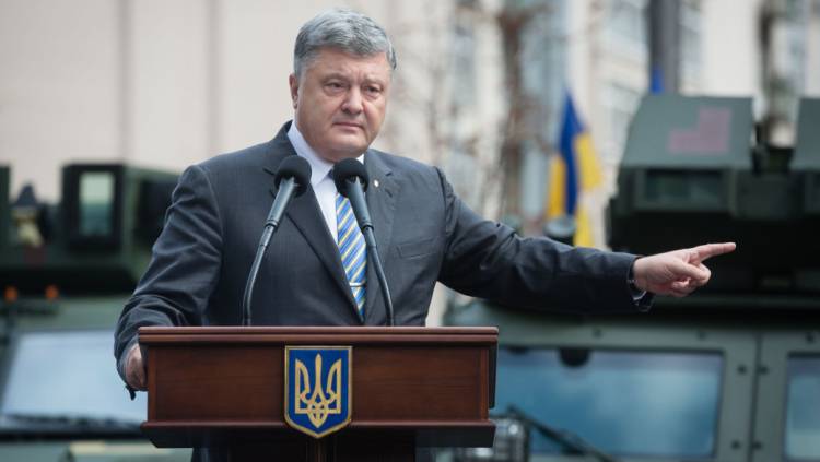 Поздравление Порошенко вызвало отвращение в Донецке и на Украине