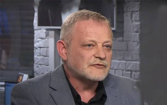 Курьёз на ТВ Украины: зритель в эфире предложил развернуть пушки на Киев