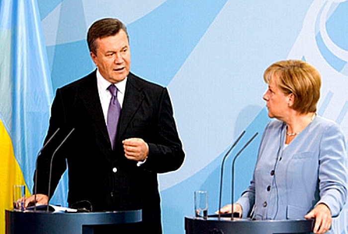 «Письма Януковича» должны вогнать Меркель в краску