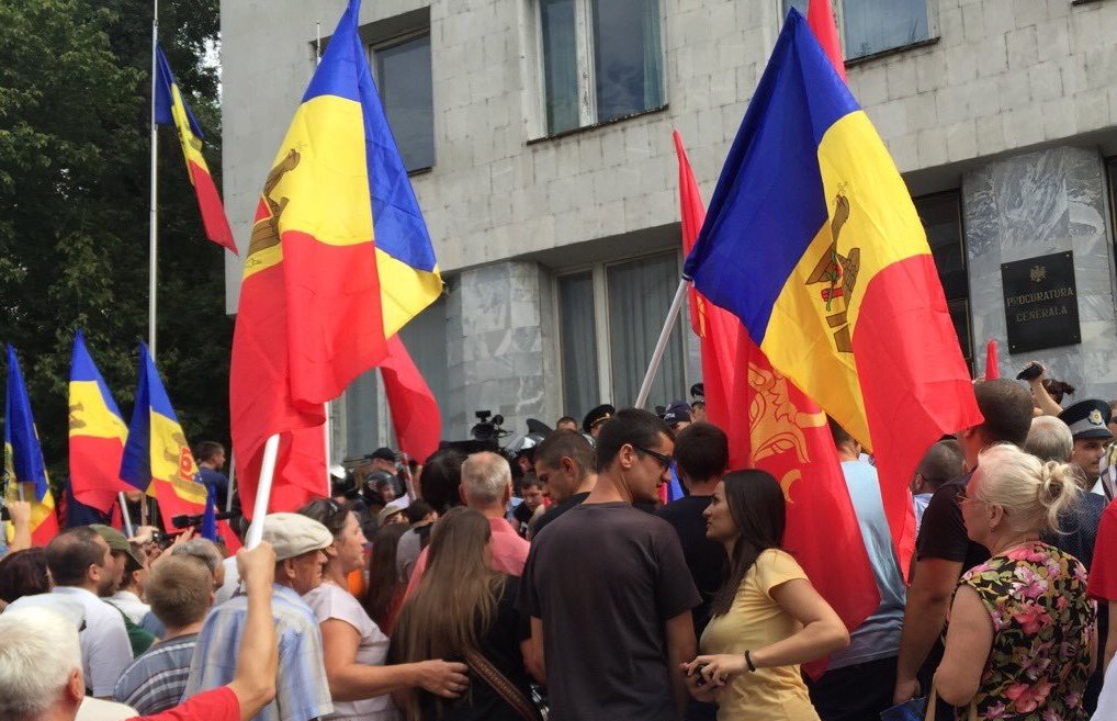 Молдавская оппозиция – все против всех