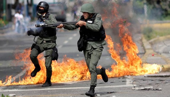 Венесуэльский клинч: США и «оппозиция» зашли в тупик