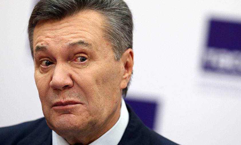 Майданщики обнаружили в США золотой унитаз Януковича