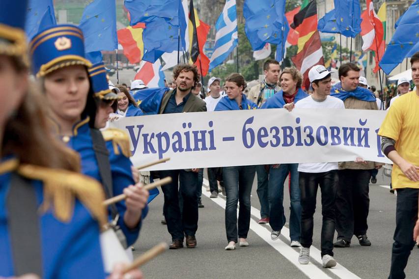 Как дали - так и заберут: Украина может лишиться безвиза