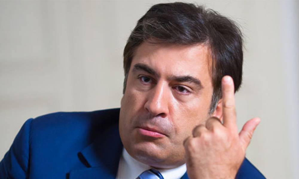 Прорыв Саакашвили: картонная вертикаль режима Порошенко может посыпаться
