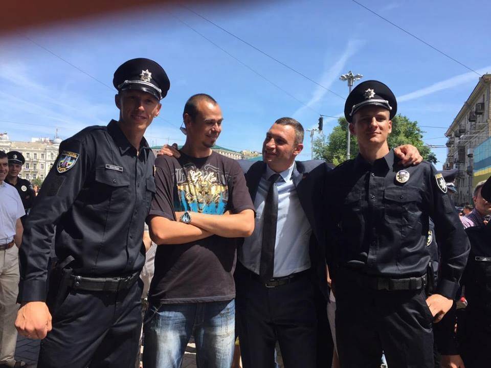 Настоящий позор для Украины. Киевская полиция облажалась перед США