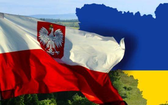 Польша ждёт команды от США «рвать Украину на части»