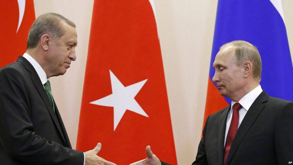 Подарит ли Путин Эрдогану копию Лозанского договора или Турцию не спасти?