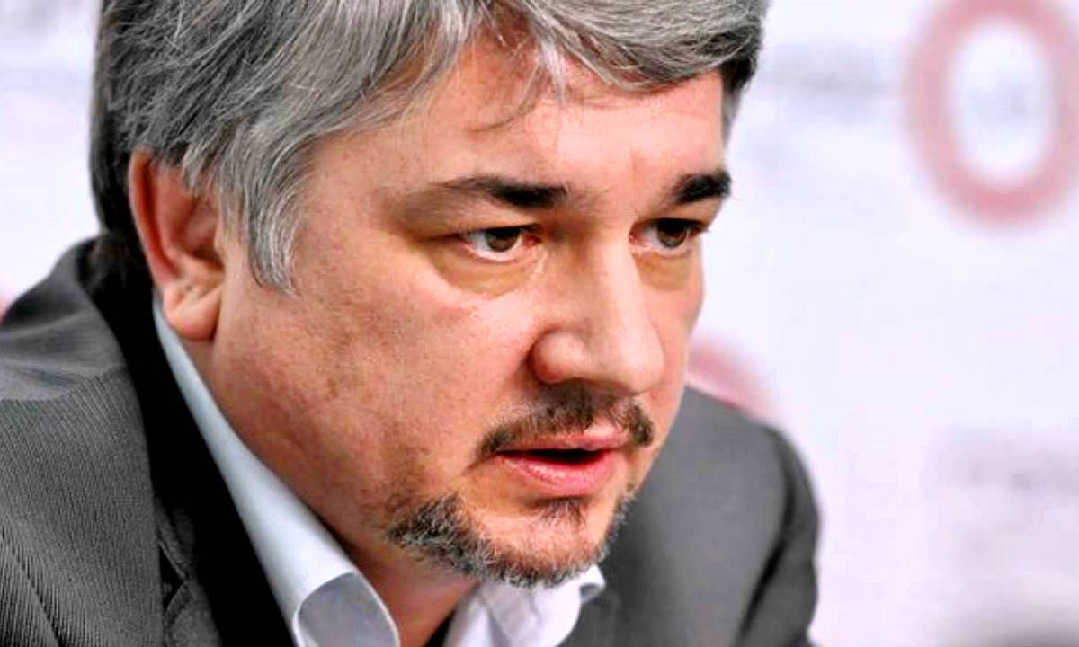 Ищенко: Украина сама себе "копает яму"