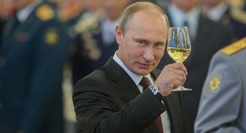 Путин объединяет: европейцы красочно поздравляют президента России