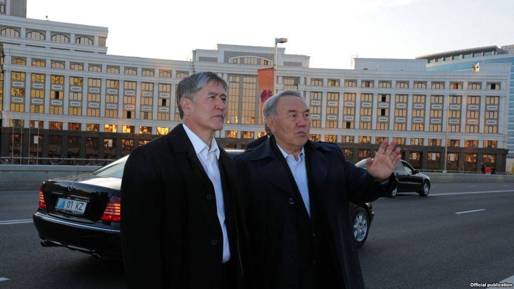В чем причина конфликта Атамбаева с Назарбаевым?