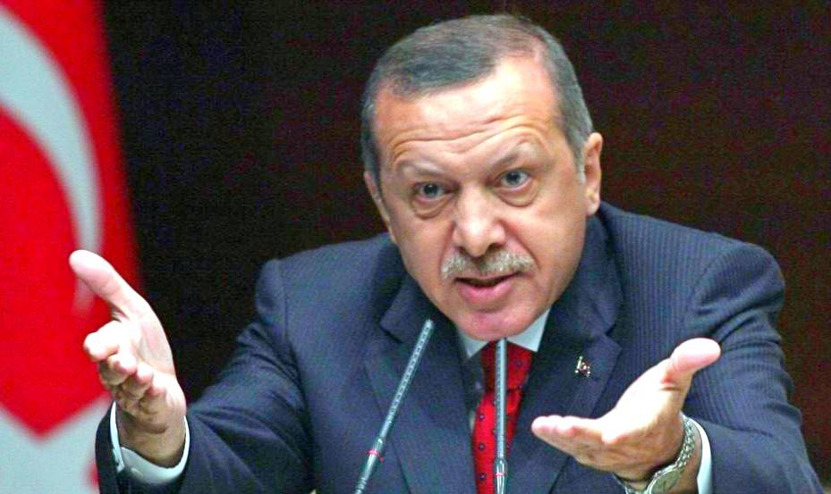 Конфликт обостряется: Эрдоган указал послу США на дверь