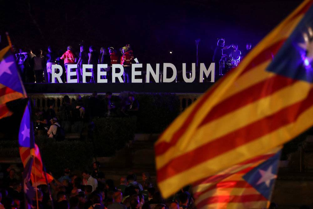 Мнение россиян разделилось: референдум в Каталонии нужно обойти стороной