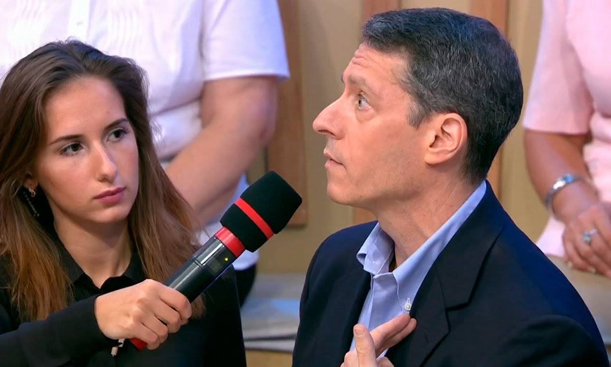 Бом после потасовки с Шейниным на ТВ: буду и дальше ходить на эфиры Бом после потасовки с Шейниным на ТВ: буду и дальше ходить на эфиры