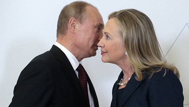Трамп ликует: из ФБР "слили", что Клинтон тоже работала на Путина