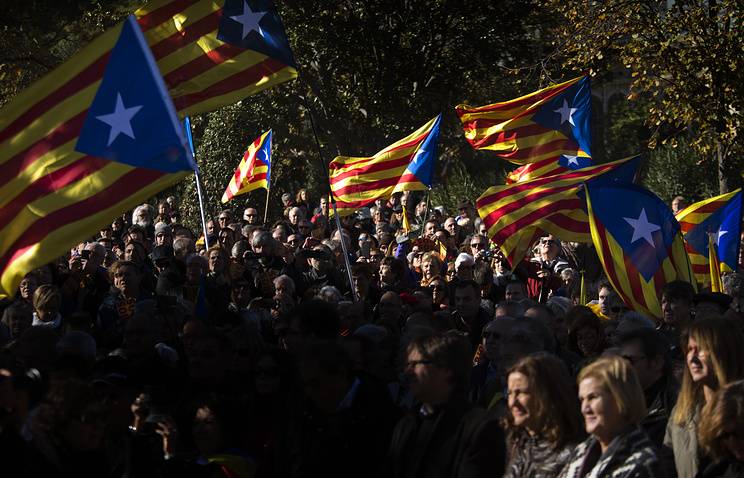 Мадрид и Барселона готовятся к очередной схватке за судьбу Каталонии