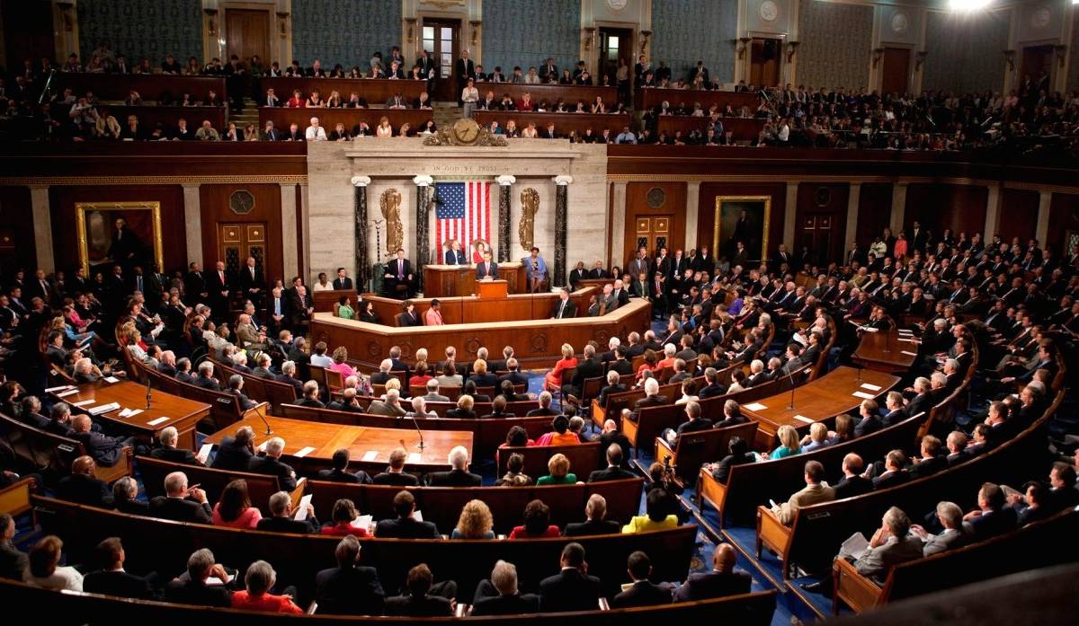 Сенат США одобрил «Пункт 702» о слежке за жителями других стран