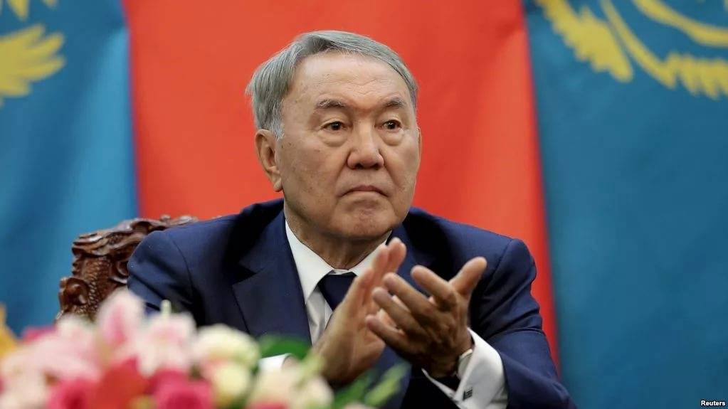 Президент Казахстана решил остаться в народной памяти странным способом
