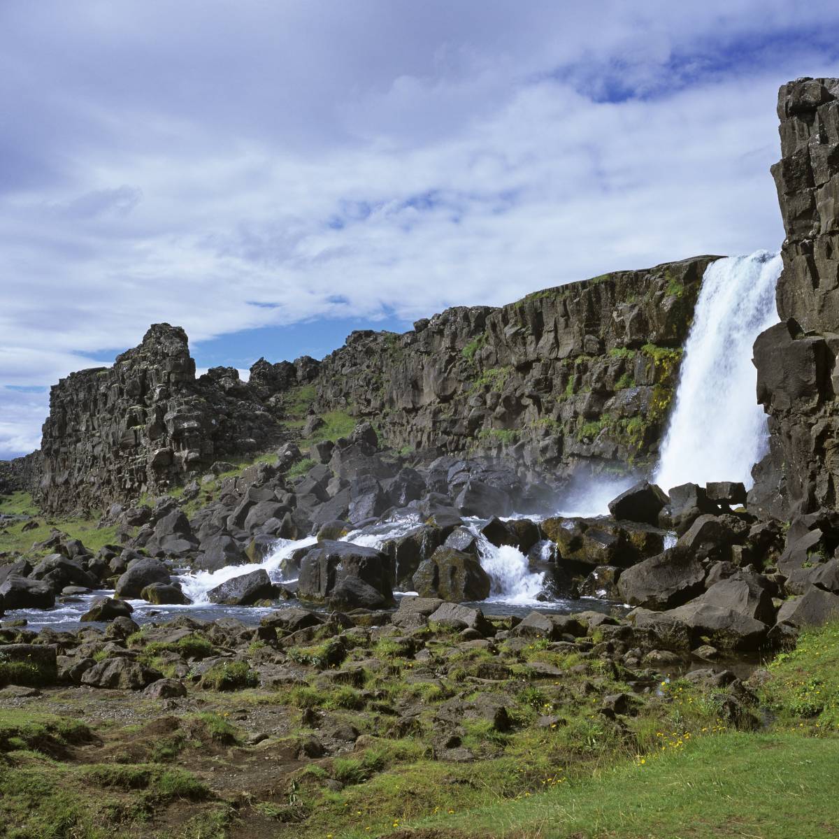 Страсть и власть: политический кризис в Исландии