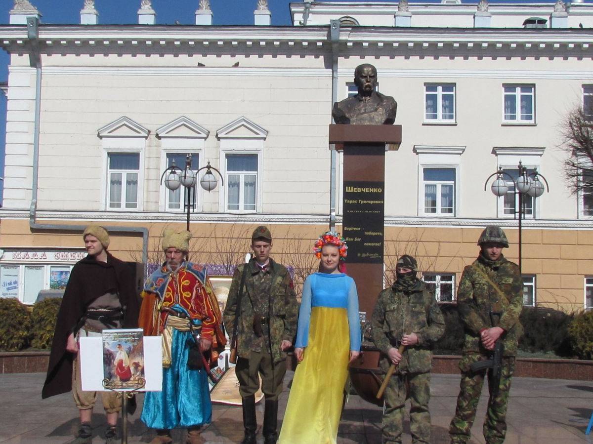 «Противостояние» в Виннице: Тарас Шевченко против «небесной сотни»