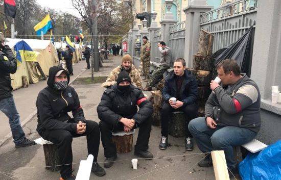 Конфликт козломайдановцев с Порошенко переходит в горячую фазу