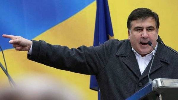 Как Саакашвили вытащит Порошенко из петли и станет премьер-министром