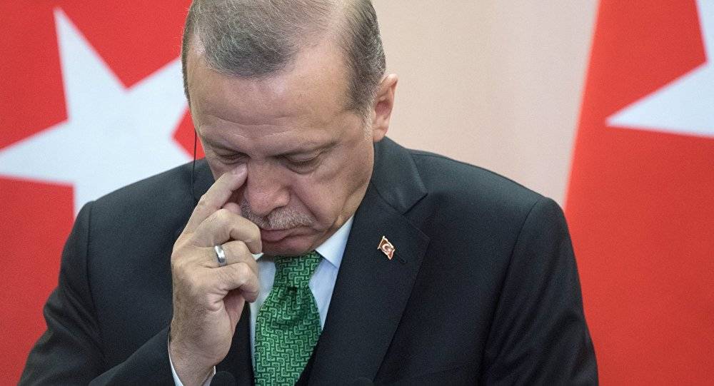 Соломинка для Эрдогана: выход из тупика – только в Россию