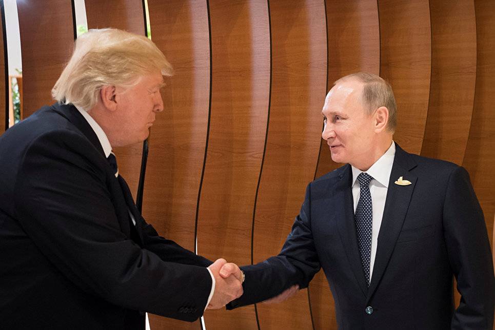 Новая встреча с Путиным изменит положение Трампа в США Новая встреча с Путиным изменит положение Трампа в США