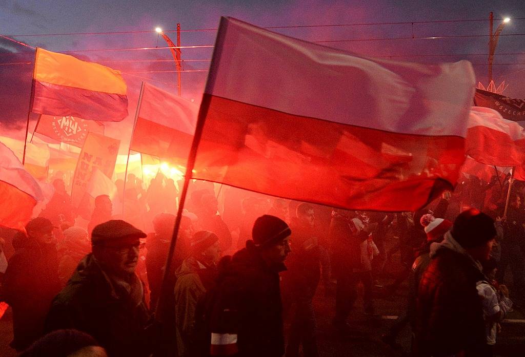 Укронационализм заставляет Польшу менять отношение к Украине