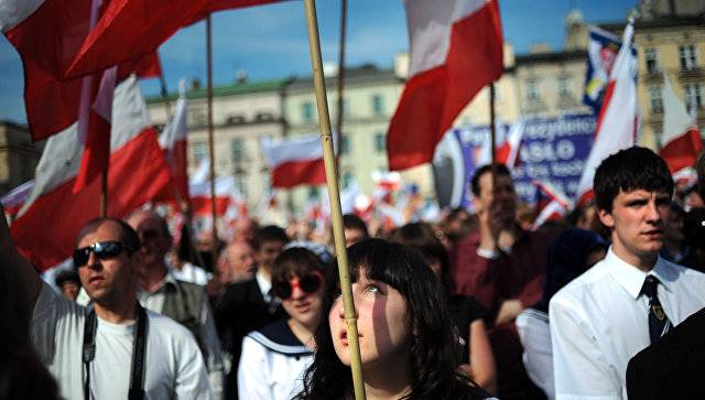 Кролики в роликах: поляков учат размножаться