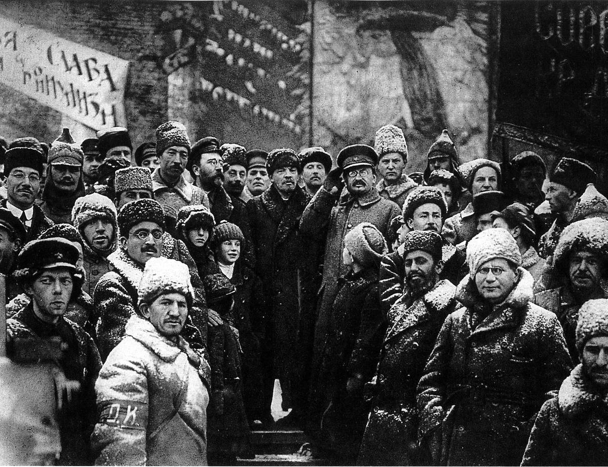 Как в 1917 году украинцы русскую революцию делали