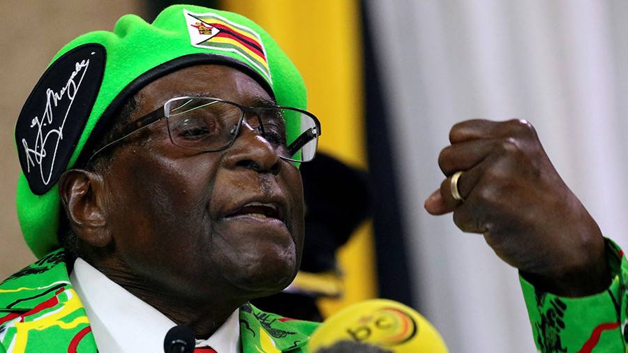 В Зимбабве военные арестовали президента Роберта Мугабе